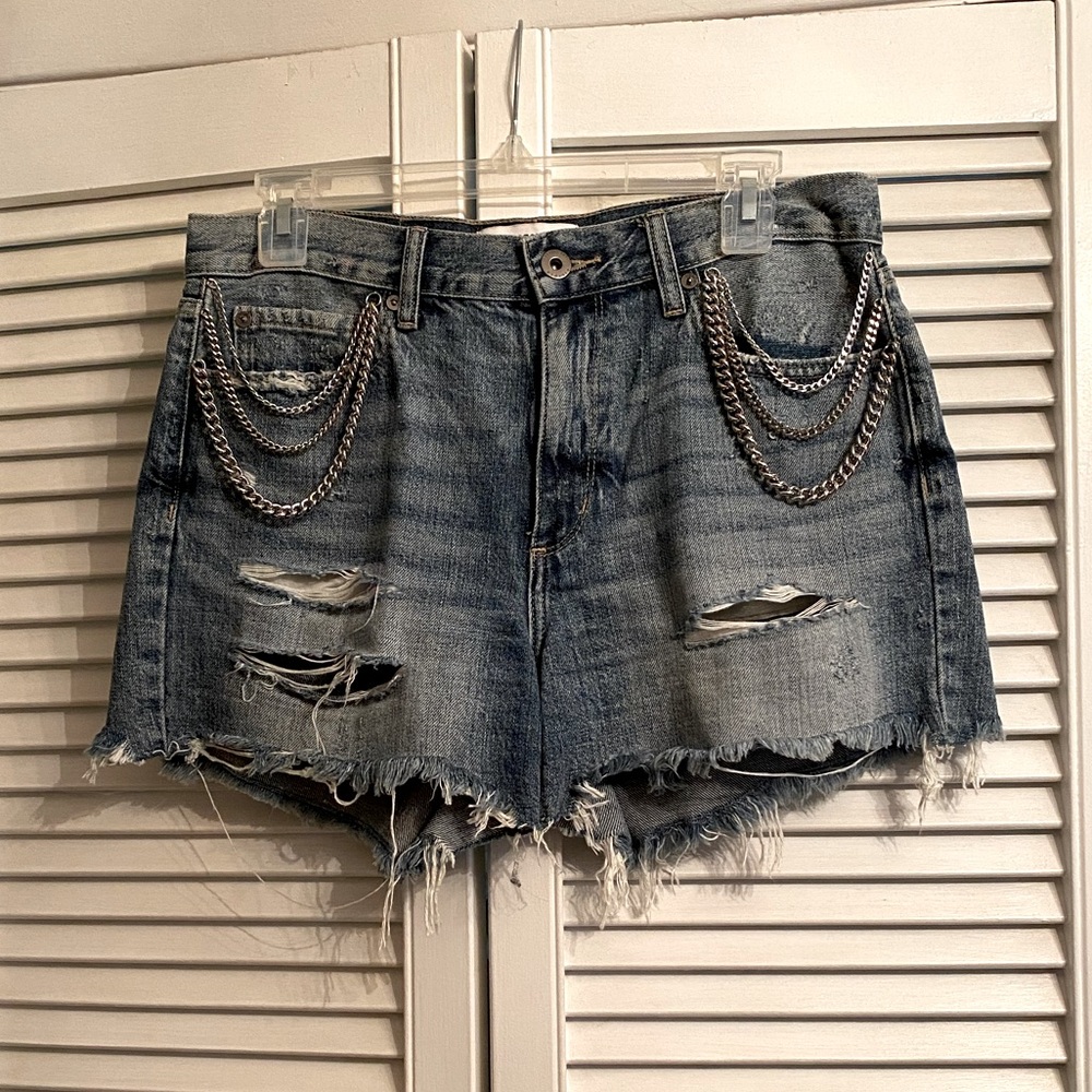Pistola distressed cut off shorts size 28 NWT